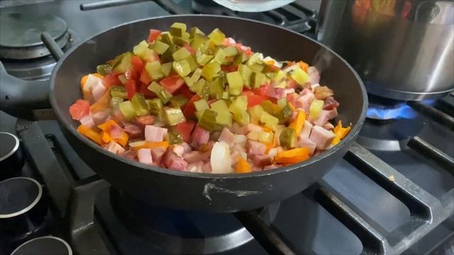 ??СОЛЯНКА МЯСНАЯ БЕЗ КАРТОШКИ ✔️Рецепт кето-солянки ZHARSKAYA /кето-супы