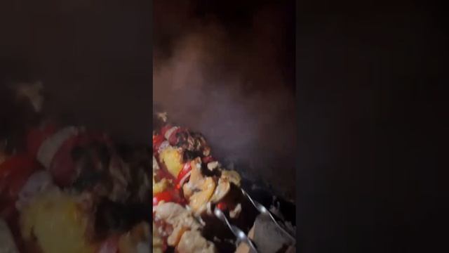 Жарю Шашлык на берегу  моря 🤤