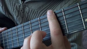 Как поставить аккорд Cm7