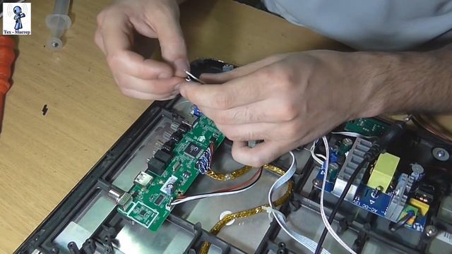 Замена системной платы в ЖК ТВ на универсальную плату из Китая - часть вторая смотреть онлайн