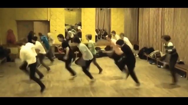 ДАВАЙ,  ДОЛБИ!!!