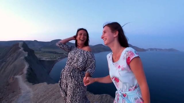 ВИДЕО-ПРОГУЛКА с блогером. Ваше настроение курортного Крыма. Мыс Хамелеон, Коктебель.