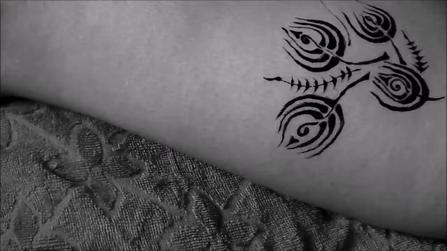 римуем лето на ножках, цветы хной (body painting) смотреть онлайн