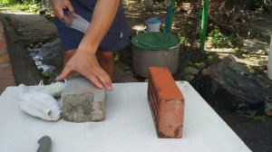 Заточка ножа на КИРПИЧЕ, Как быстро и просто  заточить нож!