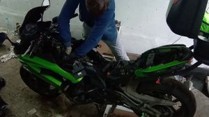 Гуглю и меняю воздушный фильтр, свечи на er6f