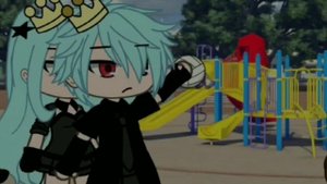 God save the prom queen 👑 meme gacha life