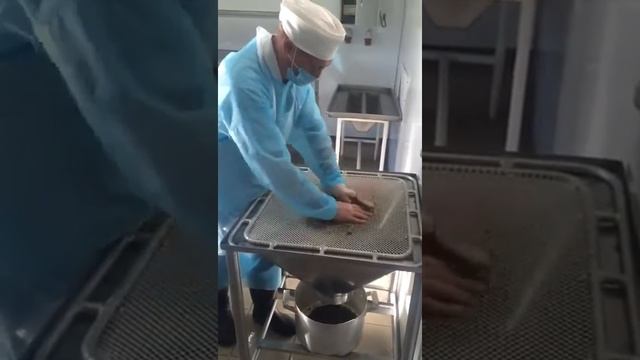 Как добывается настоящая забойная икра РК Акватрейд смотреть онлайн