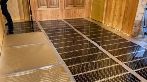 Инфракрасный теплый пол в загородный дом.