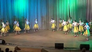 Український танець "Дівочий козачок" - ансамбль народного танцю "Сонечко"