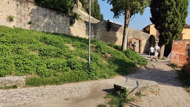 Italy vlog - Verona - Hilltops views from Castel San Pietro - 4K - 2023