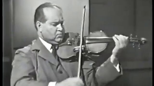 David Oïstrakh au piano Frida Bauer Claude Debussy sonate pour violon et piano.