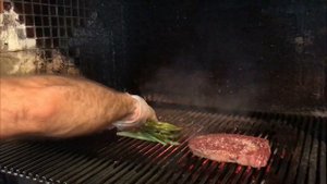 Рецепт стейка от шеф повара ресторана Урюк - Аваняна Юрия