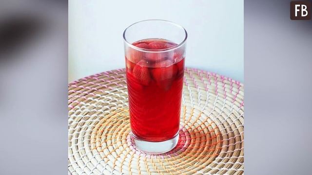 Закатала компот по новому рецепту: о "Фанте" и "Коле" дети просто забыли смотреть онлайн