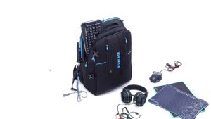 RIVACASE 7860 black Gaming backpack 17.3"