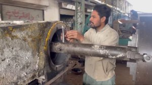 How Amazing Replace Broken Camshaft Of Heavy Duty Jaw Crusher-(1080p50)