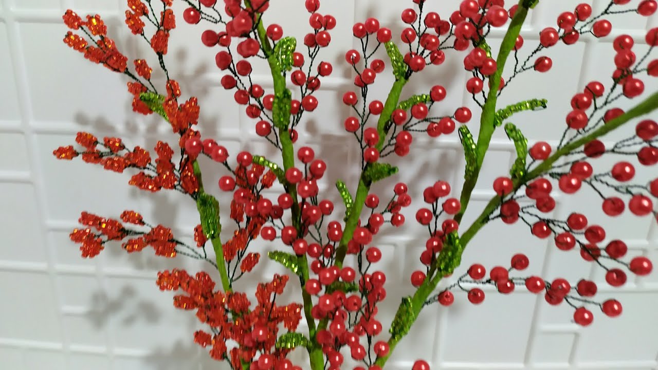 Цветы из бисера. 1 часть. Декоративные веточки. Из бисера. Из бусин. Мастер класс. Пошаговый МК . смотреть онлайн