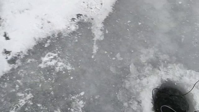 Обзор на водоеме подводной камеры Vieweye VET для зимней и летней рыбалки смотреть онлайн