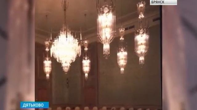 В Дятьково открылась выставка, посвящённая 70-летию заслуженного художника России Владимира Котова смотреть онлайн