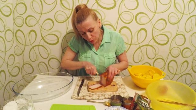 Запеченная картошка в духовке с салом простой рецепт на ужин и обед!