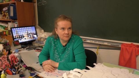 НУЖНА ЛИ ШКОЛЬНАЯ ФОРМА? Учителя отвечают на школьные вопросы.