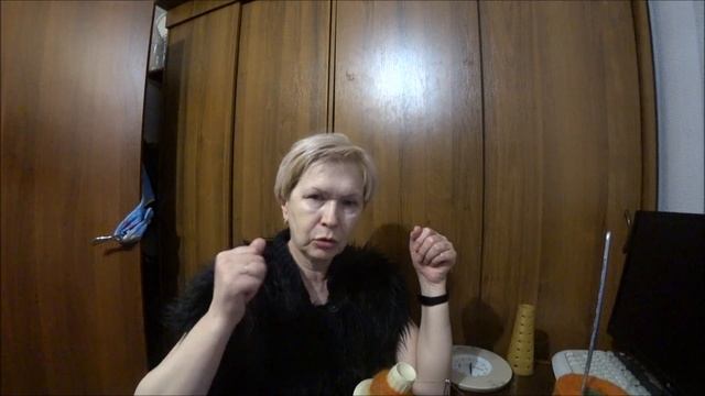 Жизнь продолжается. / А по воскресеньям мы с подругами ходим в бассейн./ 237 смотреть онлайн