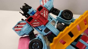 Автоботы попали в больницу - Трансформеры видео - Игры для мальчиков