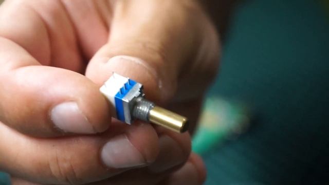 Ремонт рации Baofeng UV-B5 пропадает звук. смотреть онлайн