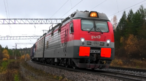 2ЭС5К-497 "Ермак" с грузовым поездом