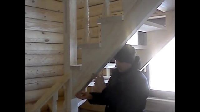 Изготовление Деревянной лестницы видео.