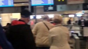 РУССКИЕ БУНТУЮТ ПРОТИВ МИГРАНТОВ! КТО НЕ ДАЕТ ЖИЗНИ ТАДЖИКАМ В РОССИИ?