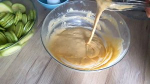 Кабачки в кляре с чесноком. Съедаются моментально! Zucchini / 夏南瓜