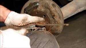 Замена задних тормозных колодок Ваз 2110, 2111, 2112, Калина, Гранта, Приора, 2113, 2114, 2108, 210