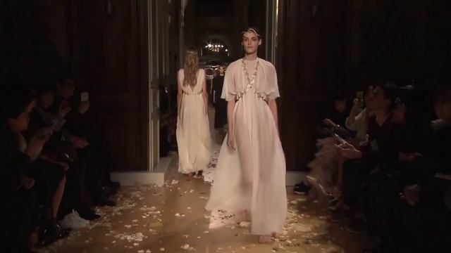 Valentino Haute Couture Весна - Лето 2016.