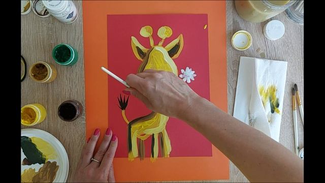 Жирафик с цветком. Животные Африки. смотреть онлайн