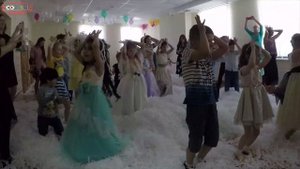 ? Бумажное Шоу ?