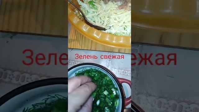 Салат из тунца. Легко, быстро, вкусно.