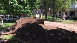 ЭКСКАВАТОР за работой. 2 часть на 8 минут. Развивающее видео про жёлтый трактор.