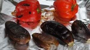 Баклажанная икра из запеченных овощей