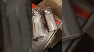 ?? Обзор аккумуляторных LED фонарей - заряжаются от розетки 220v, держат до 5-ти часов! История)