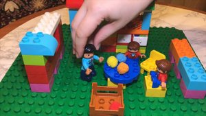 Lego Duplo школа