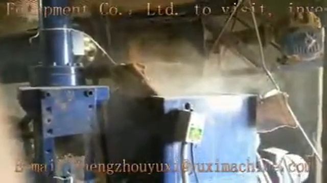 Станок для изготовления топливных брикетов из опилок производителя YUXI смотреть онлайн
