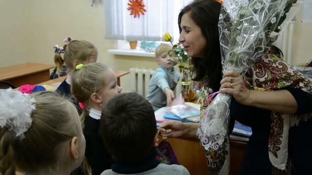 АДШИ имени К.М. Щедрина. 1 класс поздравляет Марину Владимировну с Днём рождения!