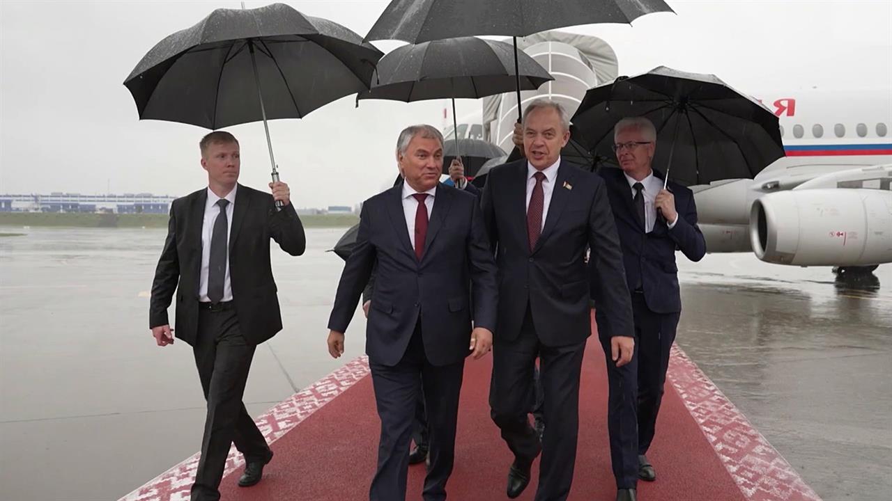 Председатель Госдумы Вячеслав Володин прибыл в Минск по поручению Владимира Путина