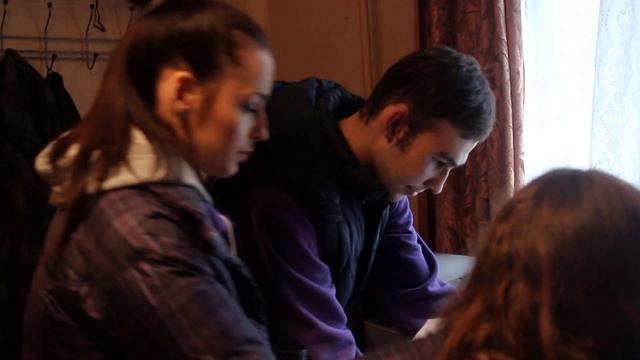 #в лагере актива смотреть онлайн