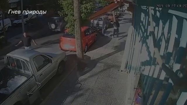 Разрушительное землетрясение на Крите, разрушены дома в Греции