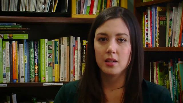 Q&A's with Our Editors: Are Essential Oils Safe to Ingest? смотреть онлайн