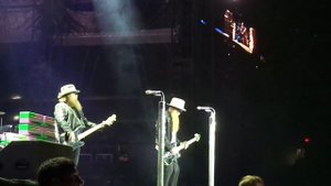 ZZ TOP - GIMME ALL YOUR LOVIN' (LIVE 2017) RIP DUSTY HILL