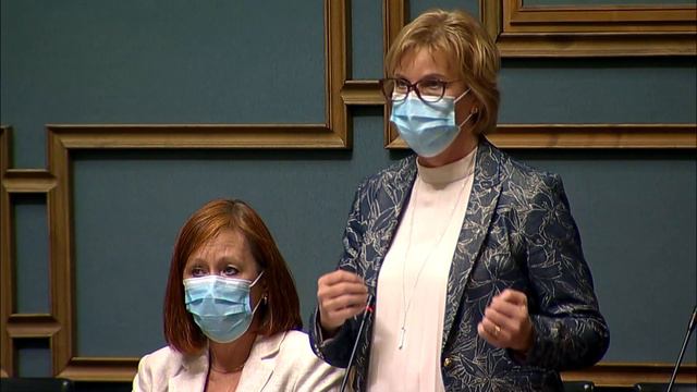 Jussi Halla aho perussuomalaiset: heitä houkuttelee sinisilmäinen turvapaikkapolitiikka смотреть онлайн