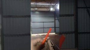 гараж из профнастила и профтрубы в одно жало своими руками.продолжение.