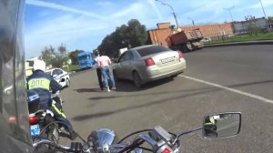 Остановил мотобат! ДПС против мото / police vs bikers 2020